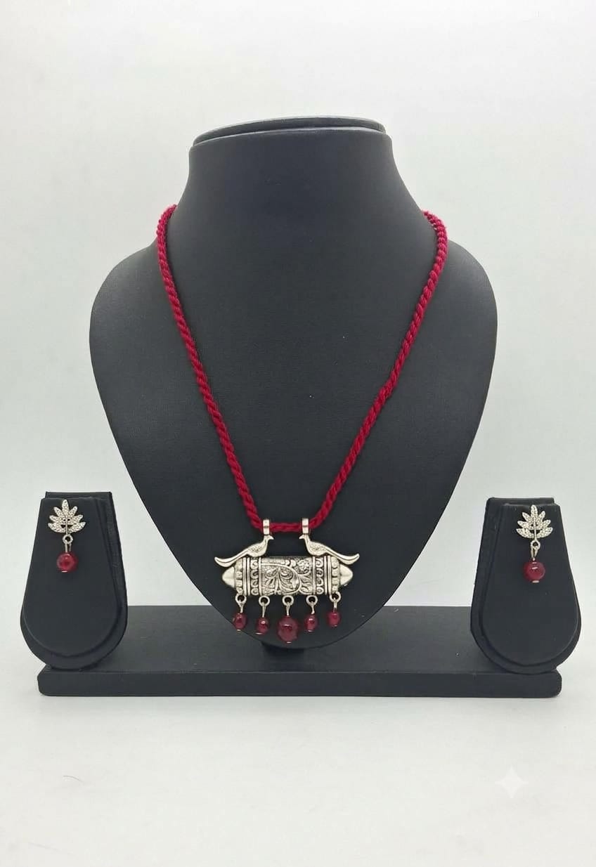 Dori pendant